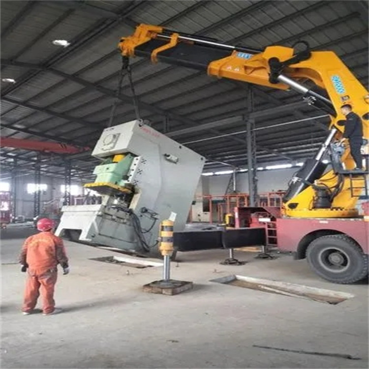 兰溪80吨折臂吊车出租附近电话